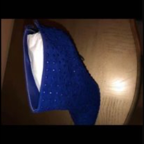 Booties - Picture 3 of 4